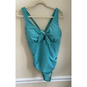 Cupshe Women's Swim suit Plus Size 1X V Neck Twist Front Halter High Waisted NWT